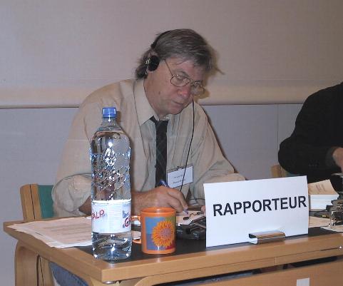 rapporteur6.jpg (27011 bytes)